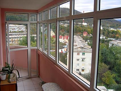 балконное пластиковое окно Юбилейный